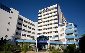 Dunav Hotel  4*